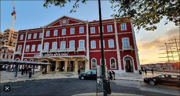 Apartamento Terrasse Ensoleillee Lisboa Exterior foto